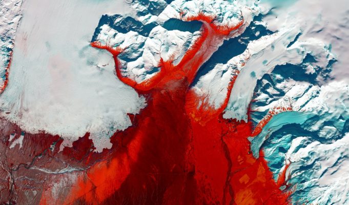 What is The Science Behind the Video Showing Iceland's Dance of Fire and Ice?