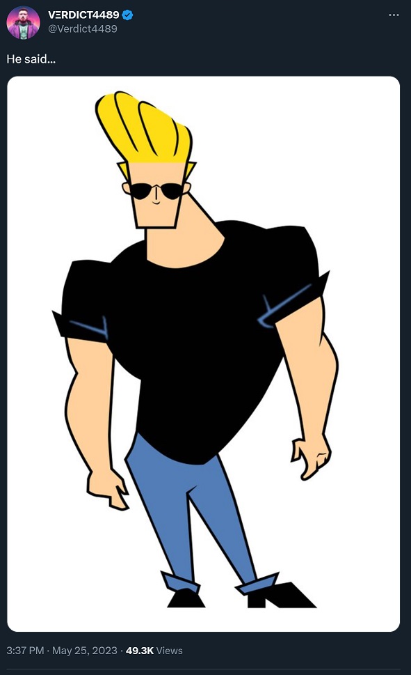 Was Kanye West Wearing Shoulder Pads to Look Like Johnny Bravo in New Picture with Bianca Censori?