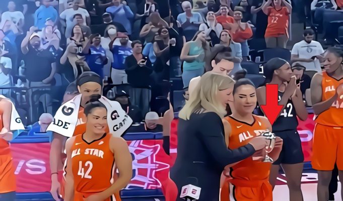 Why is the Size of Kelsey Plum's All Star MVP Trophy So Small? Kelsey Plum's Tiny WNBA All Star MVP Trophy Trends