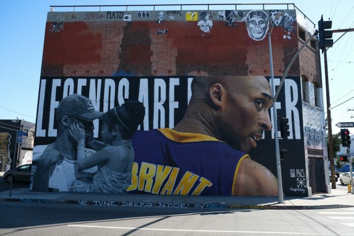 kobe bryant mural