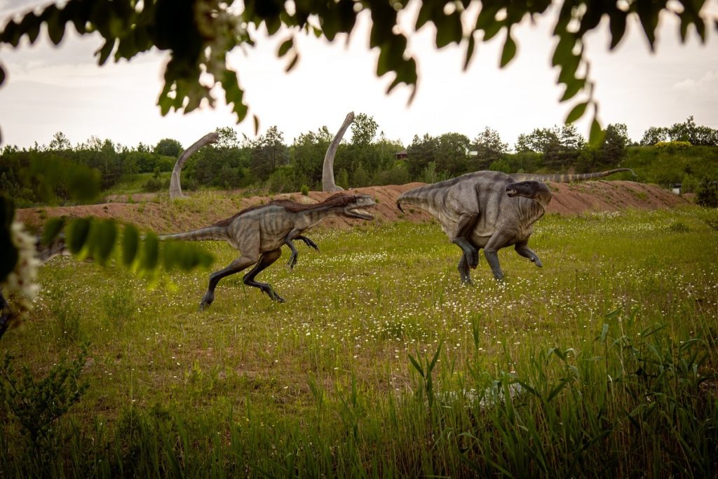Real Life Jurassic Park Discovered in China? Woman Claims China Found an Undocumented Land of Living Dinosaurs in 2023