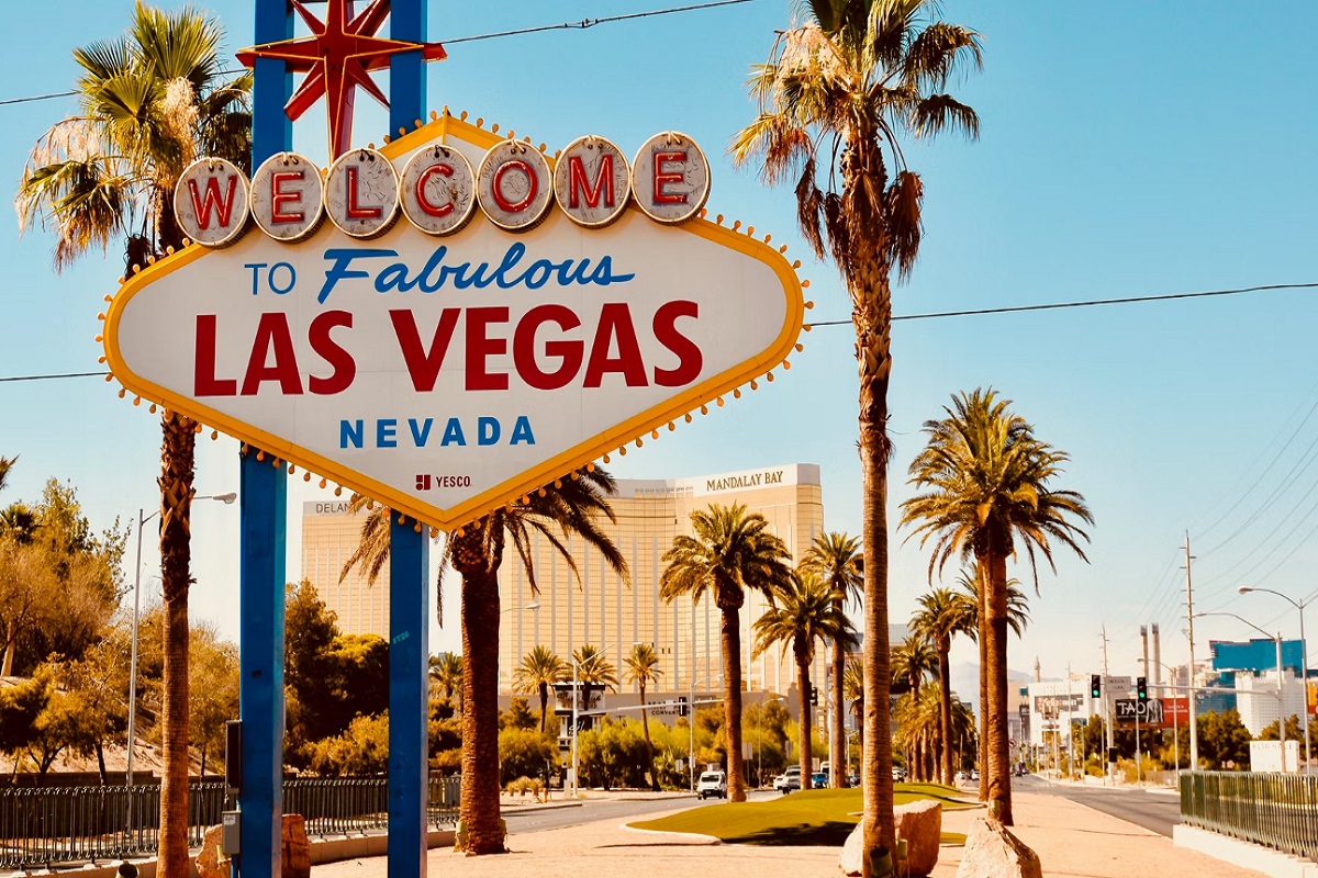 Video: How Did a Las Vegas Landlord Make a Section 8 Tenant Sign a Sex Contract with a Rent Lease Agreement?