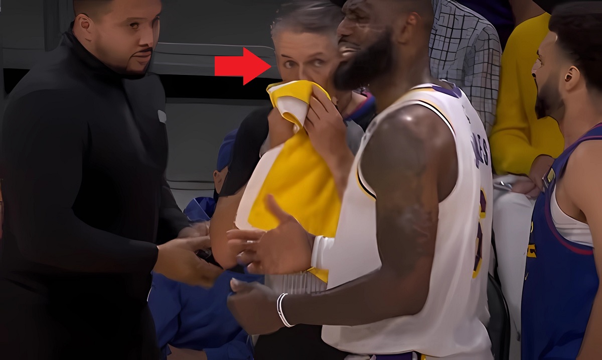 Did Lebron James Hit Scott Foster On Purpose Leaving Him Bleeding Did Lebron James Hit Scott Foster On Purpose Leaving Him Bleeding