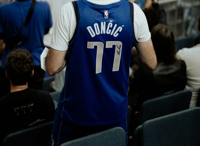 mavs fans boycotting mavericks luka doncic trade