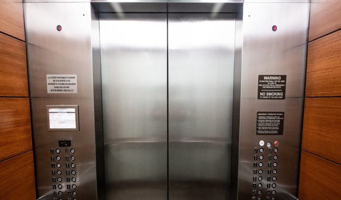 Leaked Photo Shows August Alsina Bleeding in Elevator After Tory Lanez Knocked Him Out Allegedly