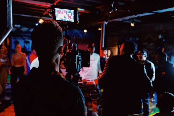 tv-set-interview