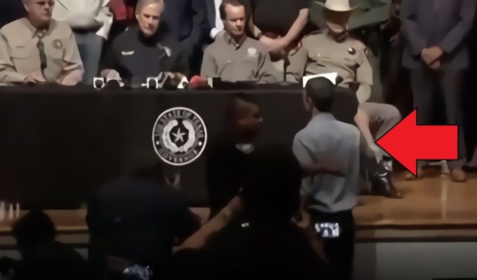 Beto O'Rourke Interrupting Gov. Greg Abbott's press conference about Salvador Ramos Uvalde Mass Shooting Goes Viral