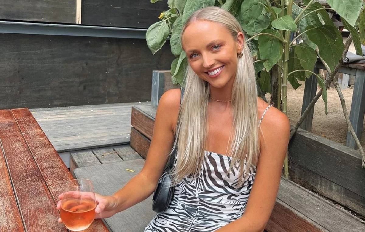 Annabelle Knight aka Reisjenni OnlyFans Leak? Details on How the Leak made OnlyFans Model Annabelle Knight Get Fired from Her Prestigious Job.